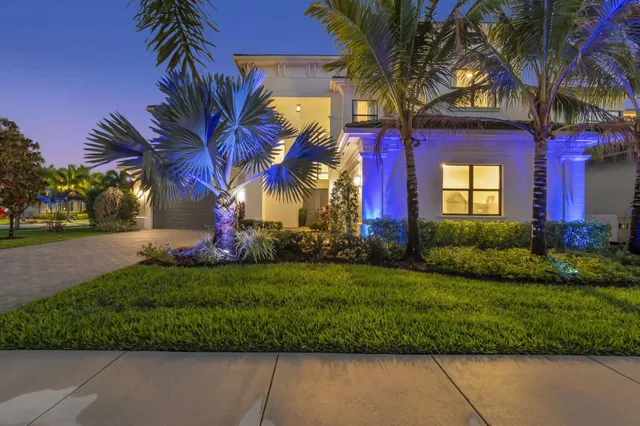 Boca Bridges Residence photo 4