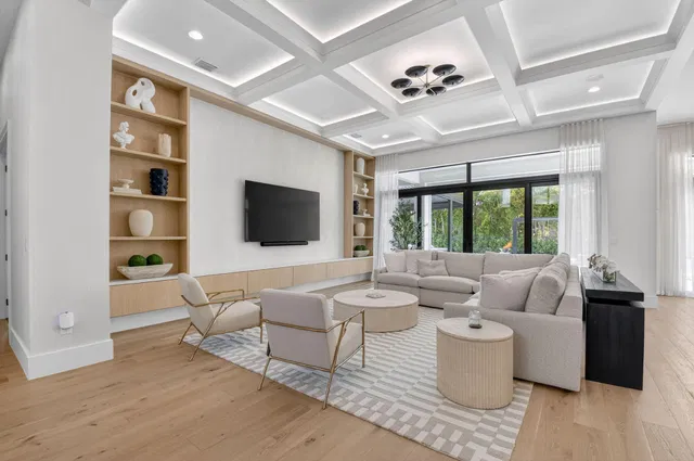 Boca Bridges Residence photo 11