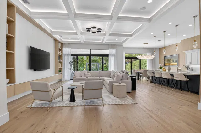 Boca Bridges Residence photo 12