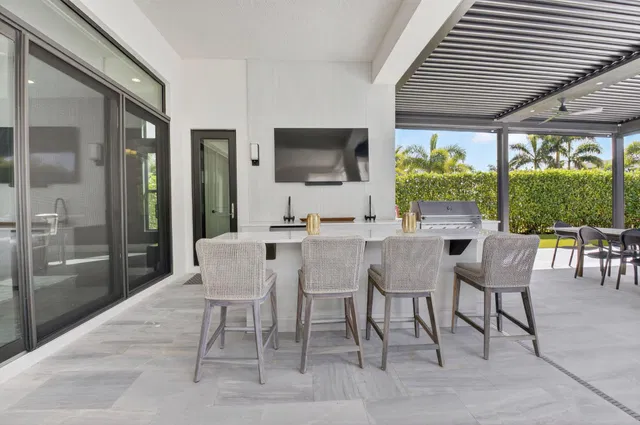 Boca Bridges Residence photo 39