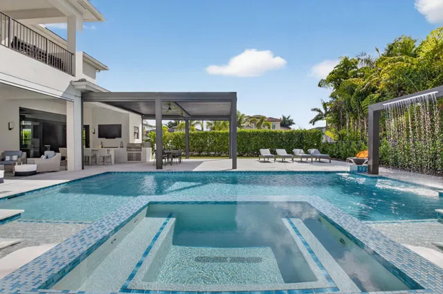 Boca Bridges Residence photo 44