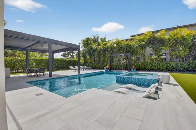 Boca Bridges Residence photo 45