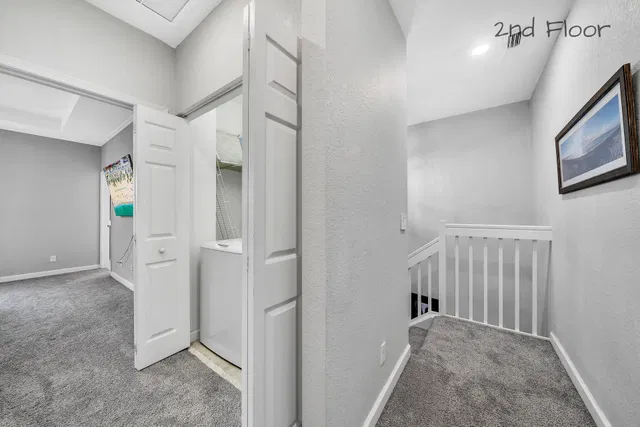  Residence photo 15