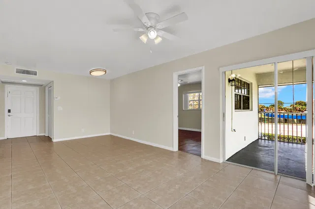 Unit Apt 201 photo 9