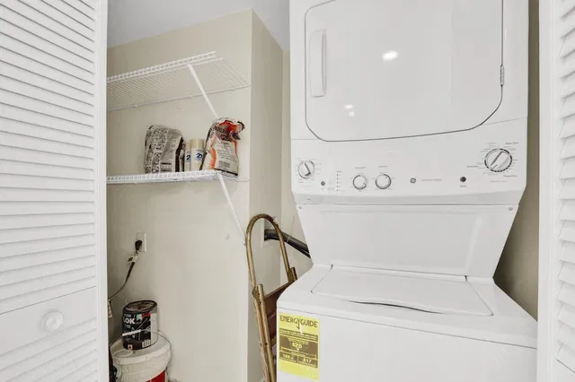 Unit Apt 201 photo 21