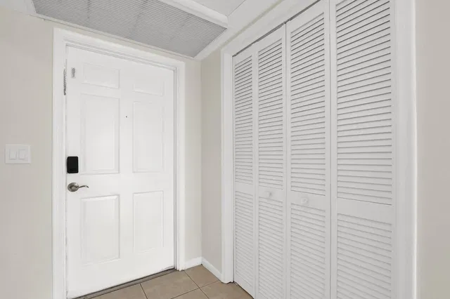 Unit Apt 201 photo 22