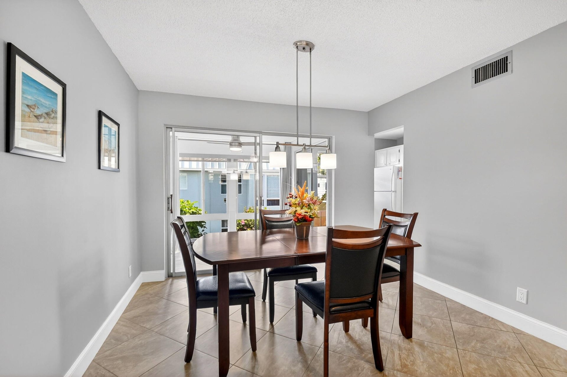  Unit 203 photo 9