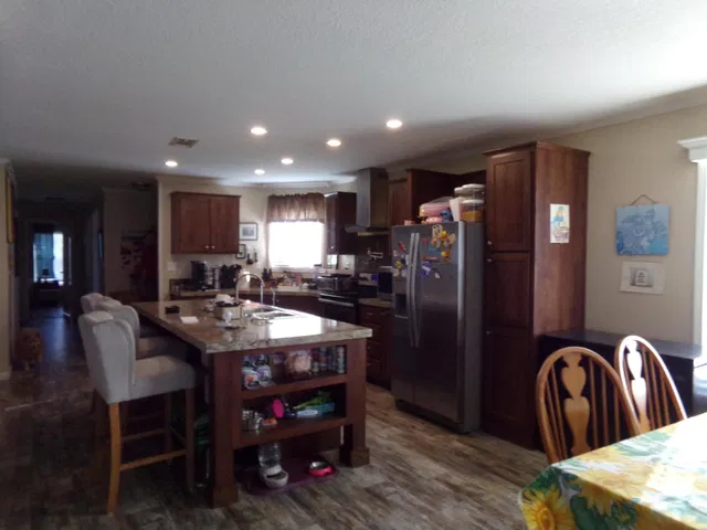 Residence photo 5