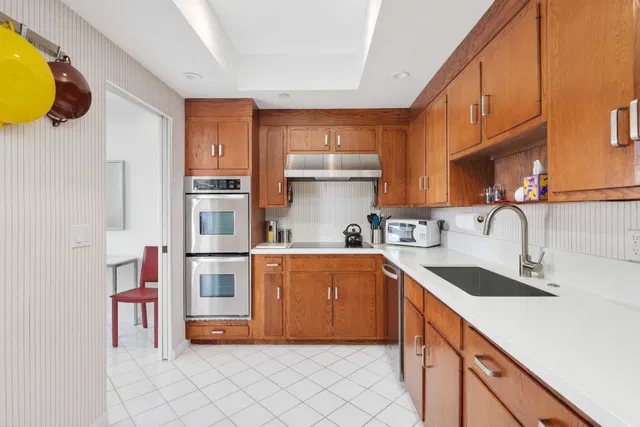 Palm Beach Biltmore Unit 415 photo 9