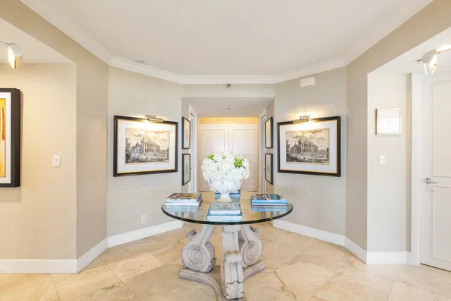 Villa Lofts Unit 10b photo 3
