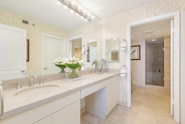 Villa Lofts Unit 10b photo 14