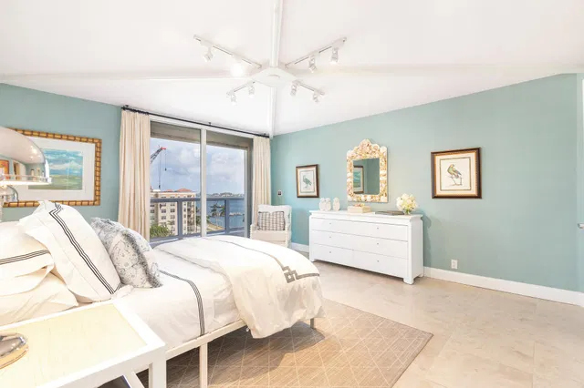 Villa Lofts Unit 10b photo 16