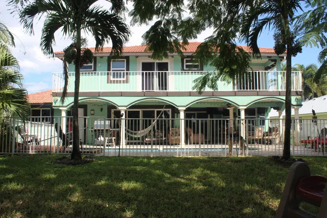 Residence photo 6