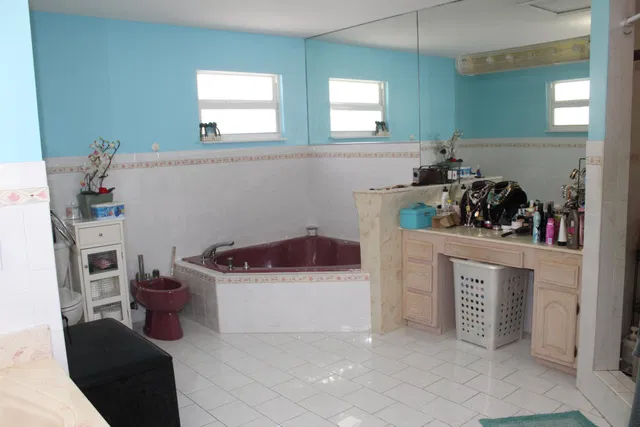 Residence photo 36