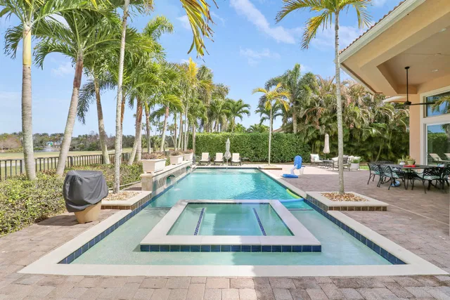 Jupiter Country Club Residence photo 42