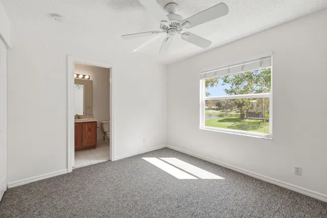  Residence photo 22