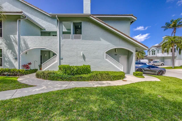 Residence photo 6
