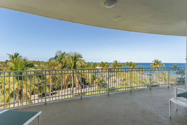 One Royal Palm Way Palm Beach Unit G5 photo 10