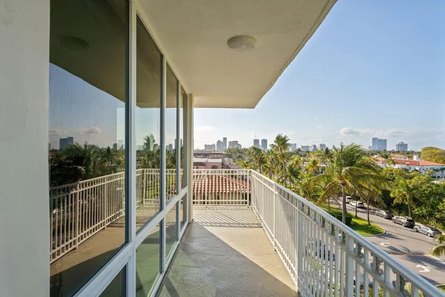 One Royal Palm Way Palm Beach Unit G5 photo 11