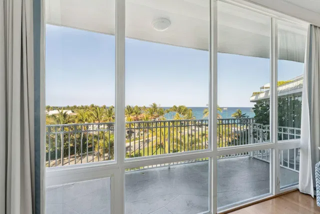 One Royal Palm Way Palm Beach Unit G5 photo 15