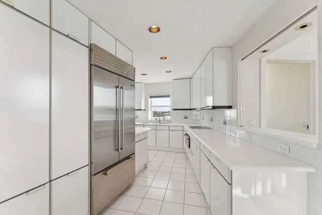 One Royal Palm Way Palm Beach Unit G5 photo 18