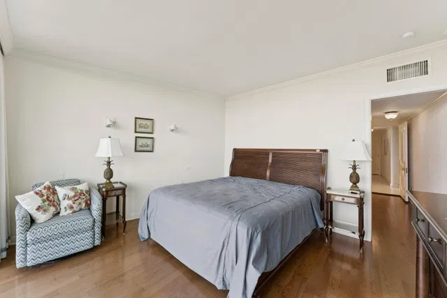 One Royal Palm Way Palm Beach Unit G5 photo 24