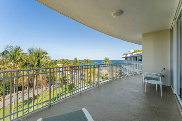 One Royal Palm Way Palm Beach Unit G5 photo 32