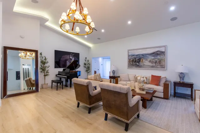 Saddle Trail Park Residence photo 16