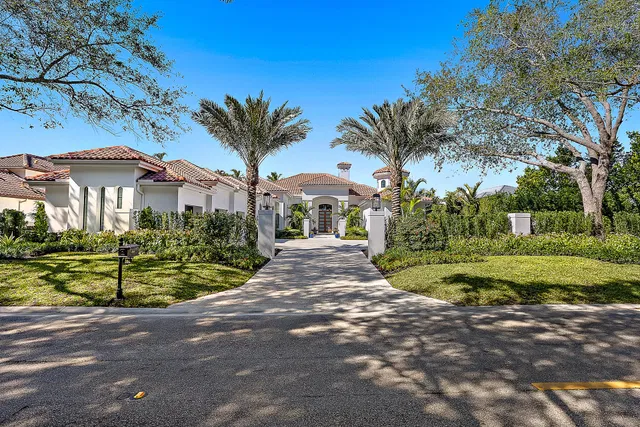 Admirals Cove Residence photo 3