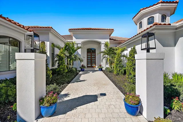Admirals Cove Residence photo 12