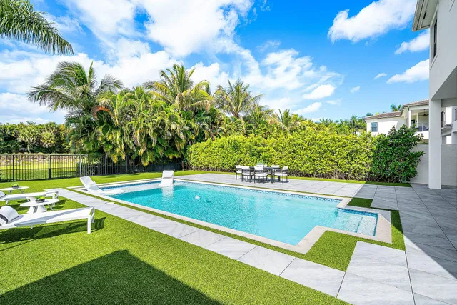 Boca Bridges Residence photo 35
