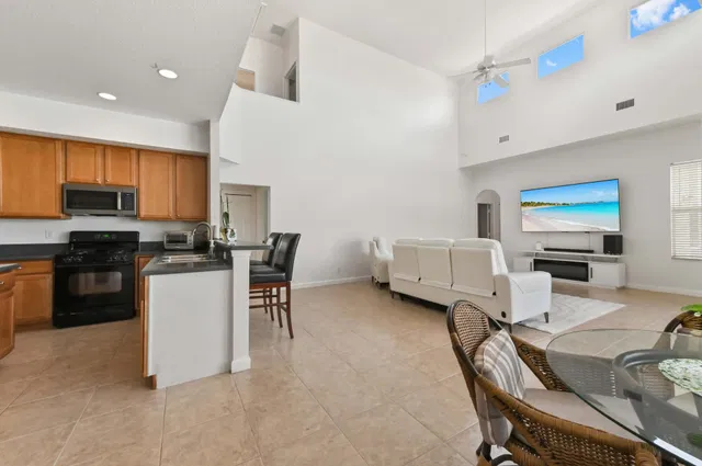 Residence photo 10