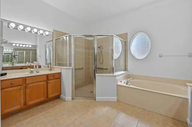 Residence photo 15