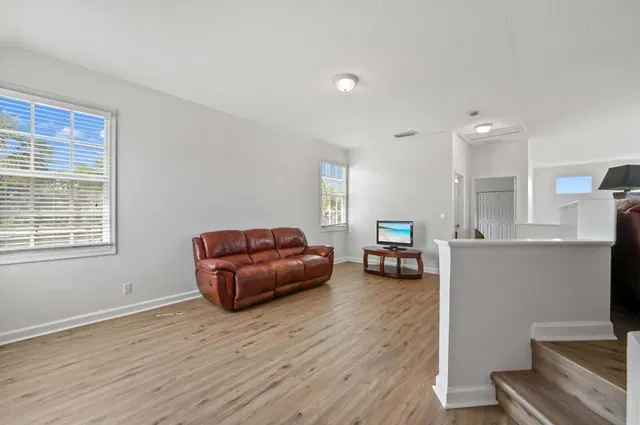 Residence photo 22