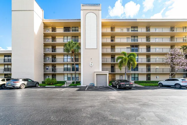 Boca Raton Unit 605 photo 3