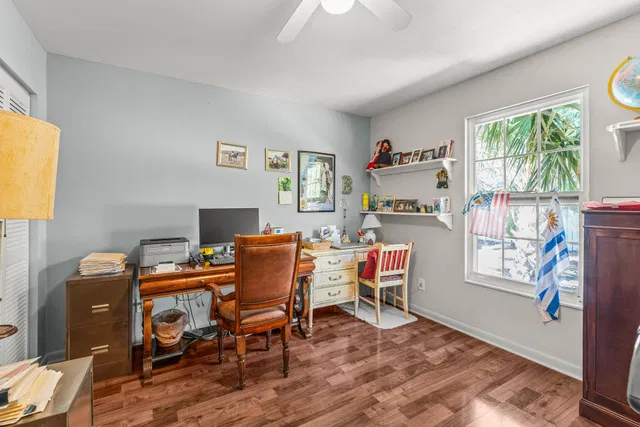 Residence photo 27