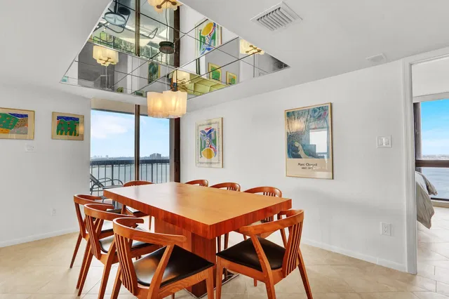 Eastpointe Singer Island Unit 18a photo 17