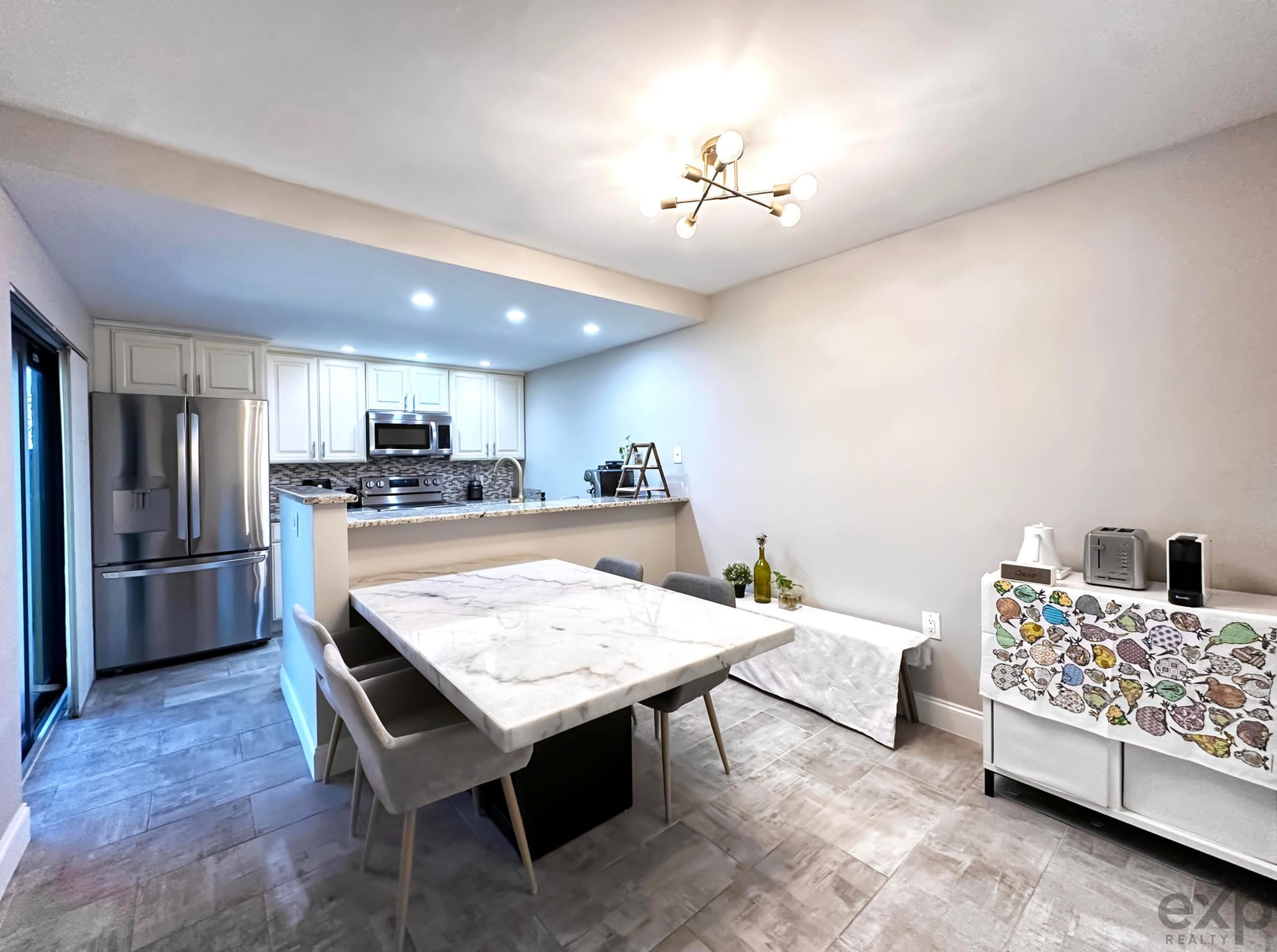  Residence photo 10