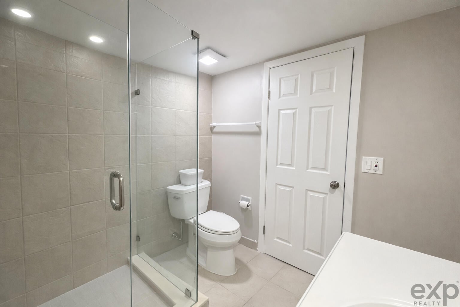  Residence photo 19