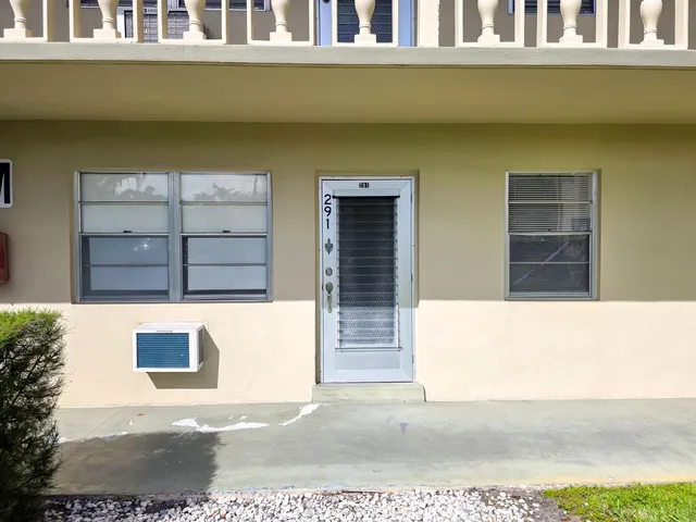 Residence photo 2