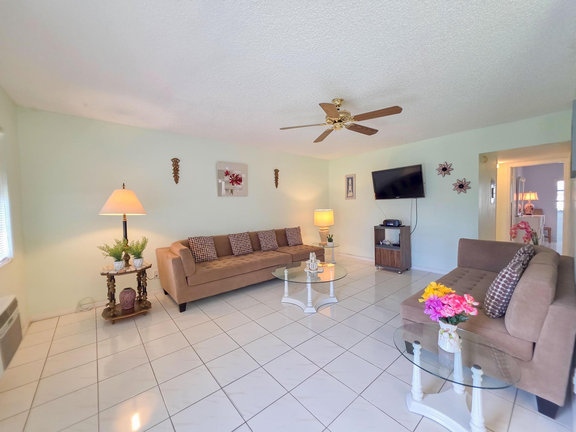 Residence photo 8