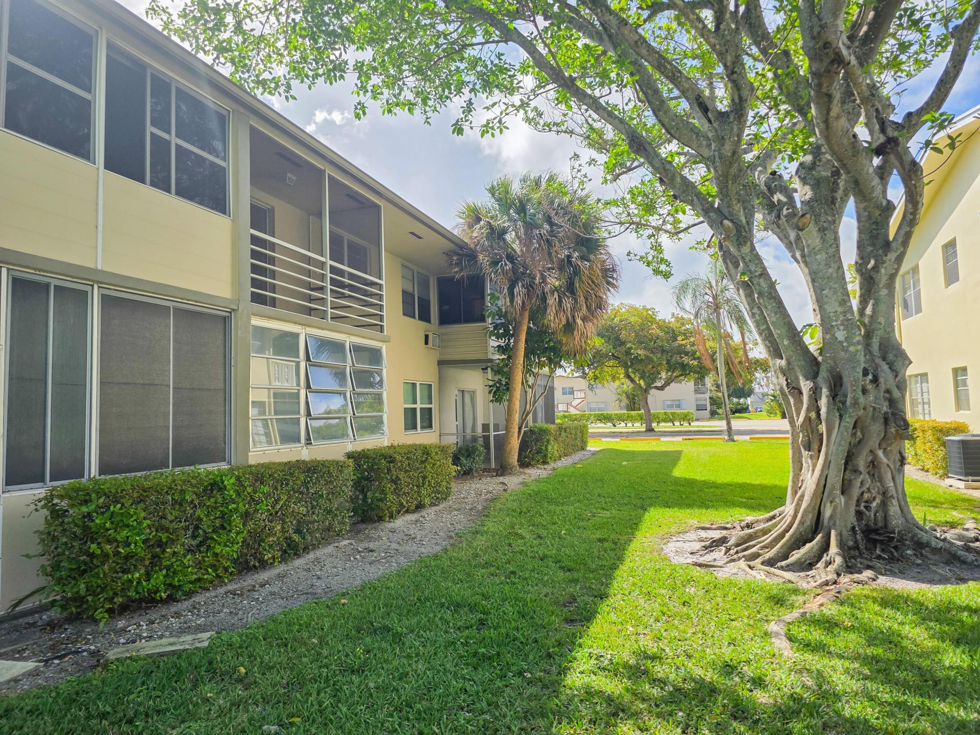Residence photo 21
