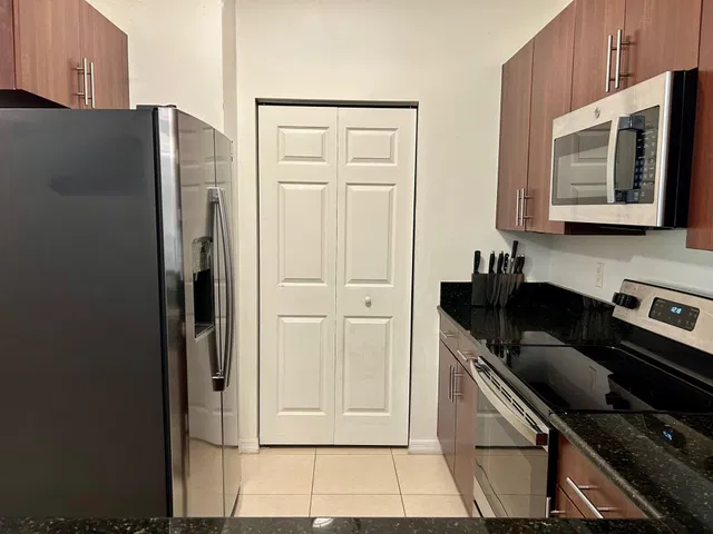 Residences at Midtown Palm Beach Gardens Unit 2405 photo 9