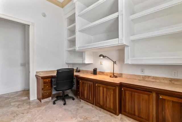  Residence photo 44
