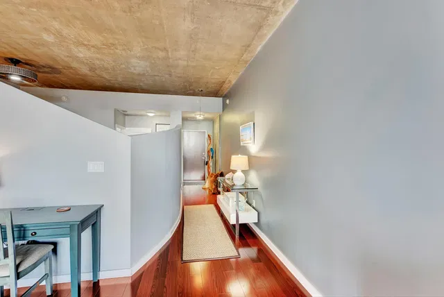 The Edge Unit 502 photo 15