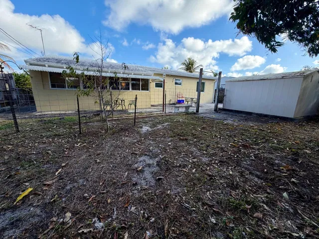 SoSo West Palm Beach Residence photo 16