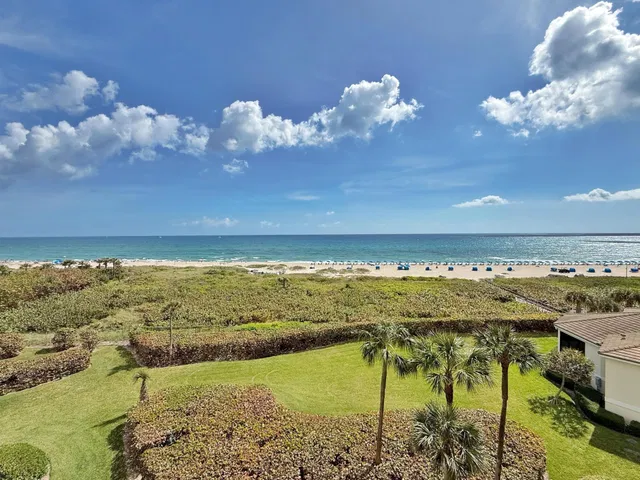 Tiara Singer Island Unit 6 E photo 2