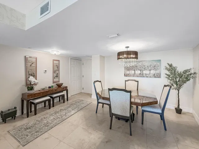 Tiara Singer Island Unit 6 E photo 4