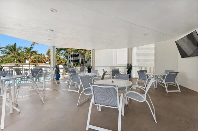 Tiara Singer Island Unit 6 E photo 25
