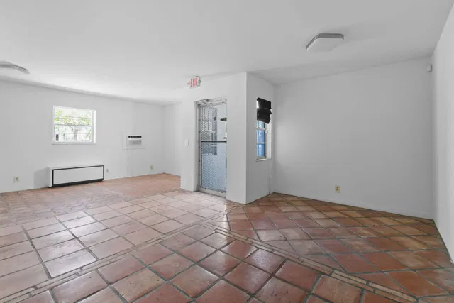 Downtown West Palm Beach Residence photo 31